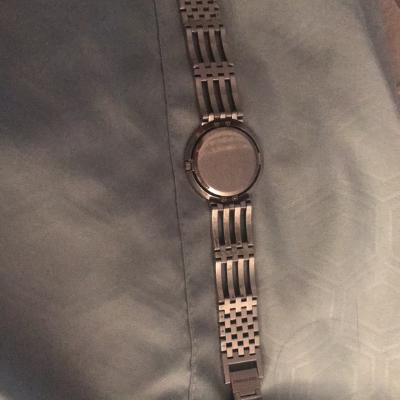 Beautiful diamond Movado watch - Picture 3 of 5